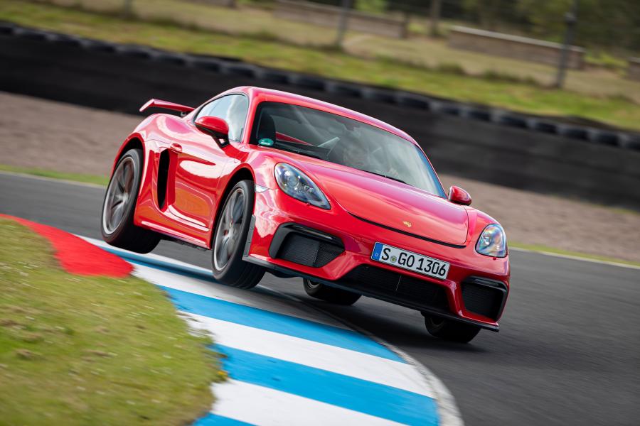  Porsche 718 Cayman GT4 (982C) 2019 года  (WW) (фото 51 из 190)